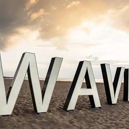 Wave & ミエンジズドロイェ
