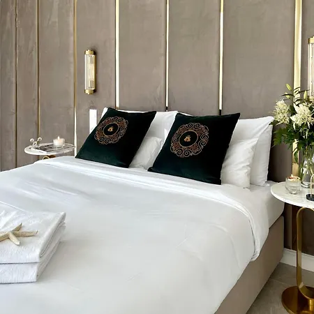 Wave & Lejlighedshotel *