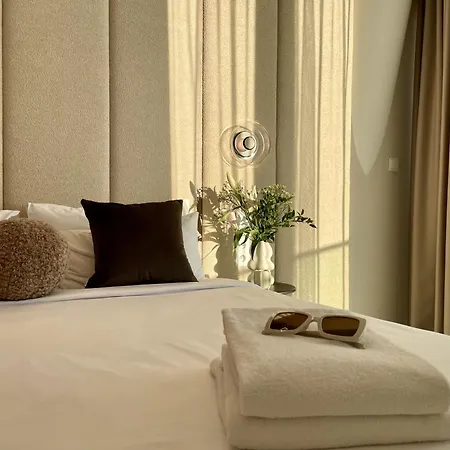 Wave & Lejlighedshotel