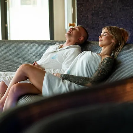 Wave & شقة فندقية 4*