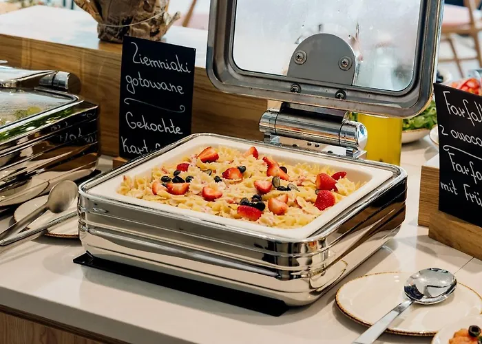 Wave & 4* 米兹多洛杰