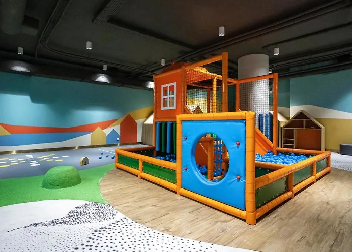 Aparthotel Wave & 4*