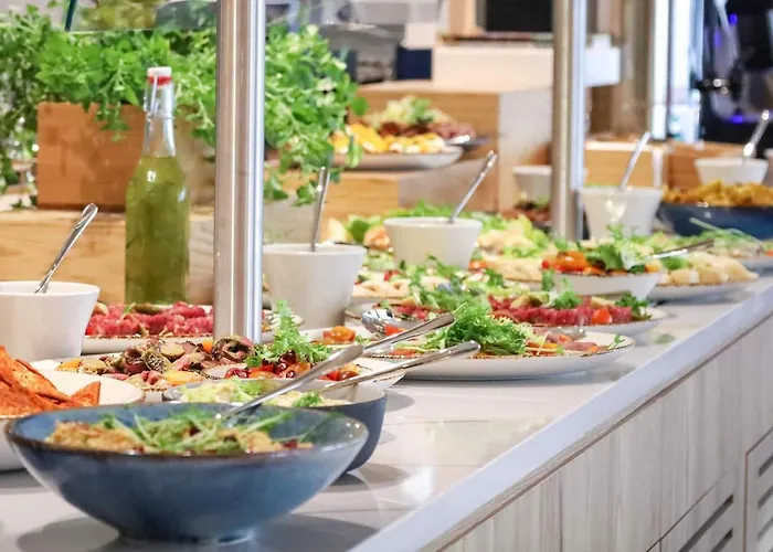 Aparthotel Wave & 4*